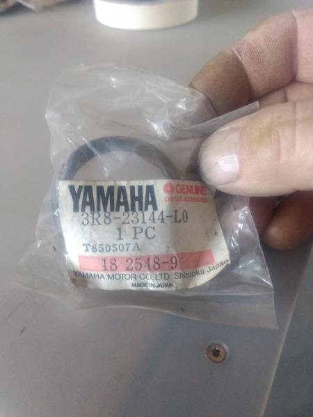 Yamaha Forgaffel Pakning